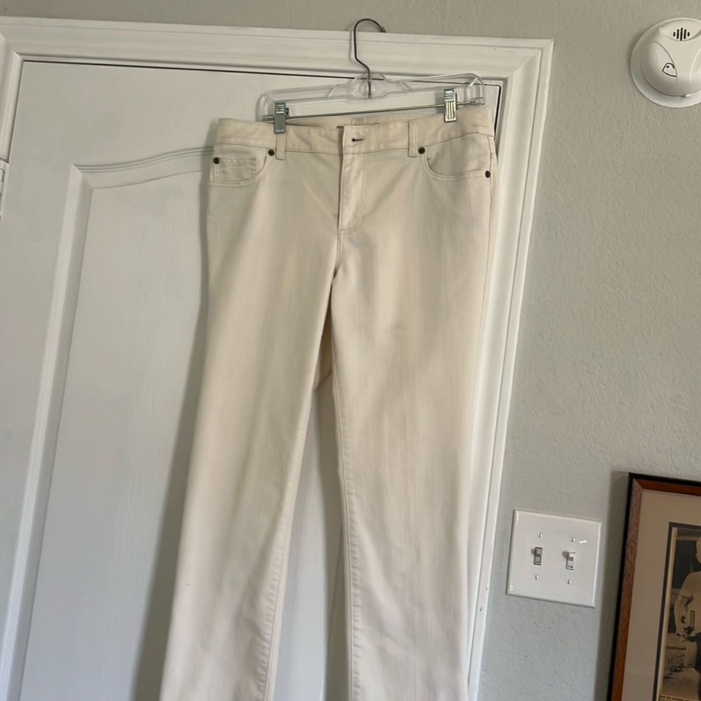 Chicos platinum denim pants size 1.5 short
